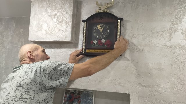 Ремонт комнаты в старом доме окончен. "Камин".Жизнь станичная на пенсии.