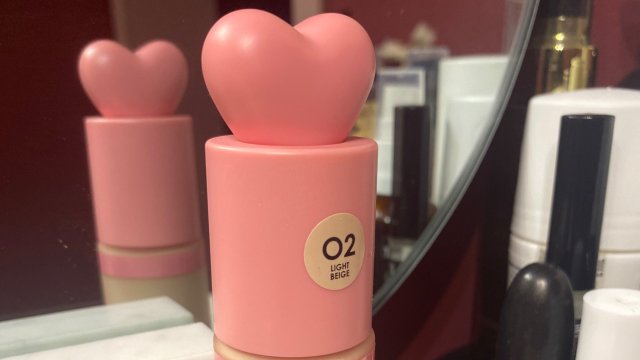 Что с ютуб ? Нашумевший Тон для лица . Фамилия , АлиЭкспресс . Много покупок для себя .