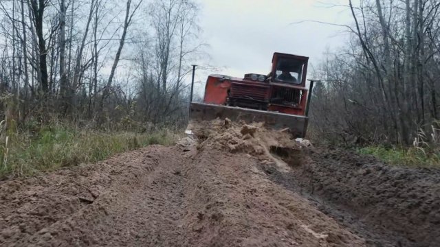 Легендарный трелёвочный трактор ТДТ-55. Монстр бездорожья.