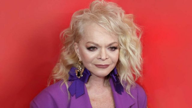 "Эффект Долиной": певицу массово "отменяют" слушатели и компании