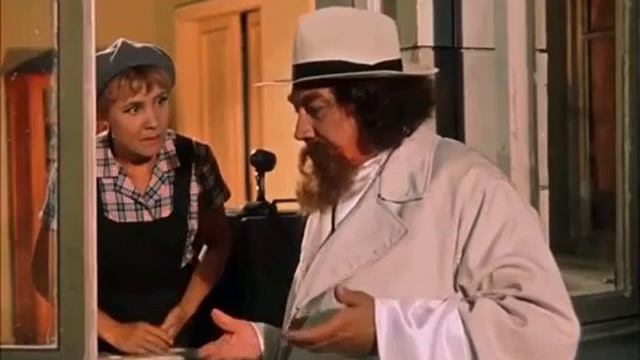 —  Два по сто и в одну посудину.