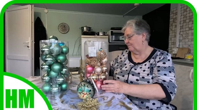 Новогодняя ёлка в доме будет, а ведь не хотела украшать дом.