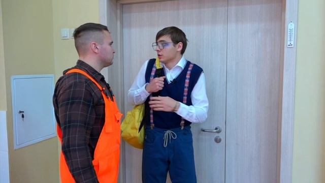 lv_0_20251203213010.mp4