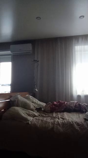 Разговариваем и я делаю уроки