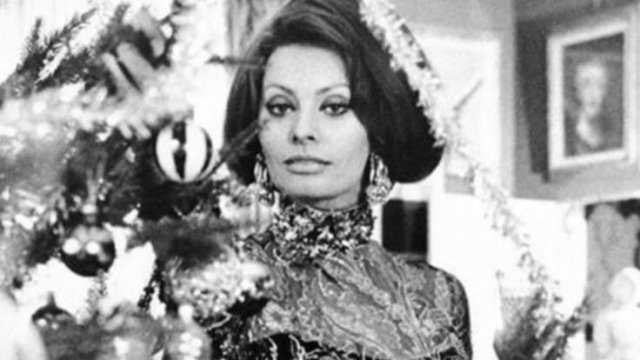 С РОЖДЕСТВОМ В СТИЛЕ РЕТРО