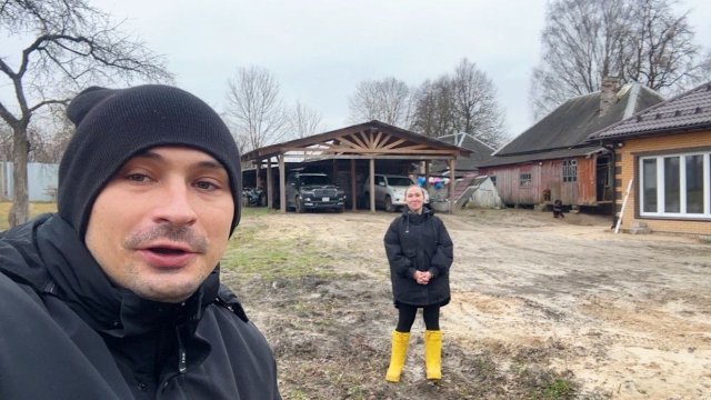 Неприятная неожиданность! Такого мы еще не пробовали. Делаем ремонт в доме. Устанавливаем сейф.