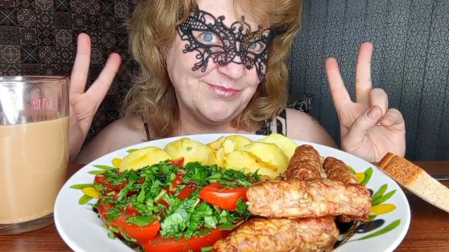 МУКБАНГ"ЖДАТЬ НЕ ХОТЯТ,НО ВСЕМУ СВОЁ ВРЕМЯ" ЕДАНАКАМЕРУ/ЕДА