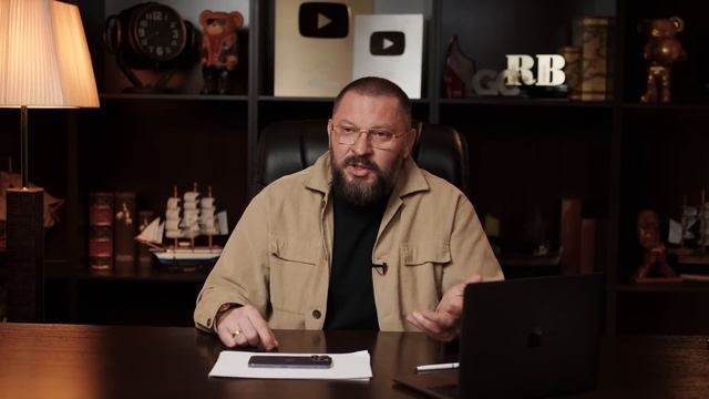 Стань МАГНИТОМ! 5 признаков умной женщины глазами мужчины