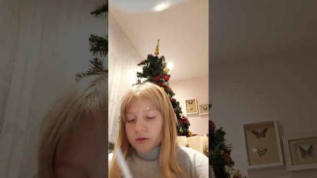 как сделать красивую новогоднюю снежинку?