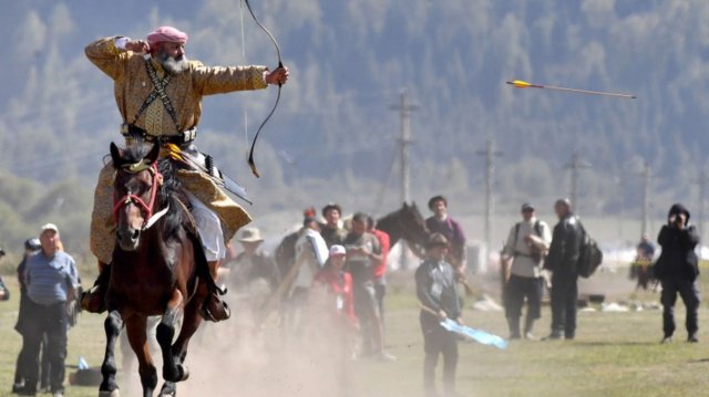 Кыргызстан получил права на товарный знак «Всемирные игры кочевников»