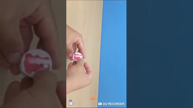 Значок для желейного медведя Валеры.Я засняла на видео мультик Валерка.и у меня очень круто получил