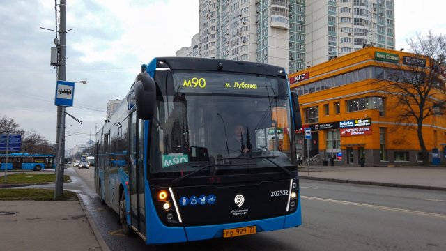 м90 маршрут автобуса. 10.11.2022 год. Москва.