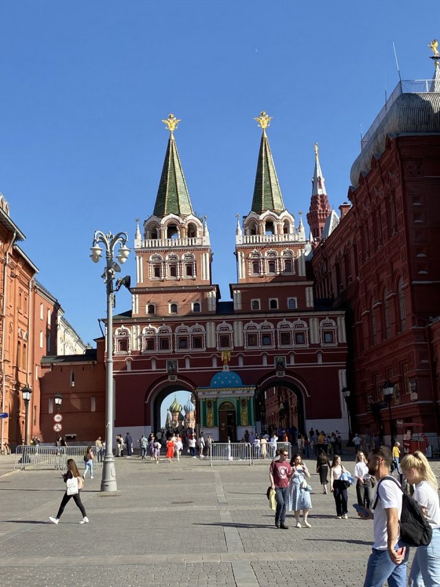 Дмитрий TV. Клип "Манежная площадь в мае". На музыку Сергея Чекалина--"Тёплый май".