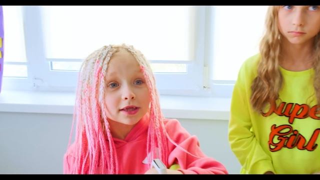 СПОР В ШКОЛЕ. ОКАЖЕТСЯ ли МАРГО ЛУЧШЕЙ СЕСТРОЙ?
