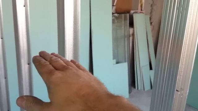 ПЕРЕГОРОДКА из гипсокартона, сдвоенный профиль CD. Partition wall, plasterboard.
