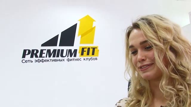 EMS (ЭМС) тренировка в фитнес клубе с помощью EMS аппарата.