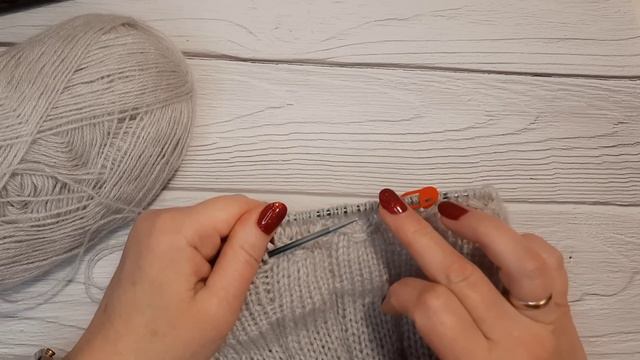 Двойная женская шапка спицами. Подробный мастер-класс.