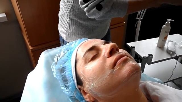 Бьюти-процедура. Урок косметолога.