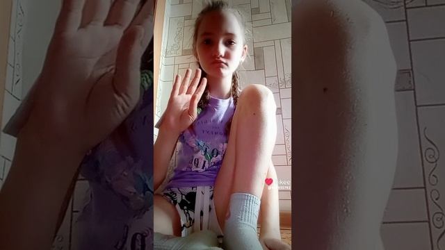 Like_7244826388773983258.mp4
