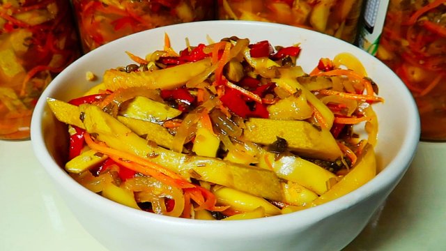 КАБАЧКИ по корейски НА ЗИМУ. Корейский САЛАТ из КАБАЧКОВ, который Вы полюбите. Готовит Ольга Ким