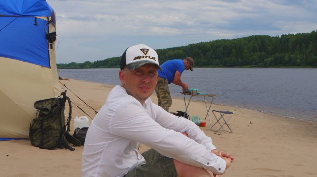ВЗЯЛИ ПАЛАТКУ И НА ПЕСЧАНЫЙ ПЛЯЖ. РЫБАЛКА С НОЧЁВКОЙ.