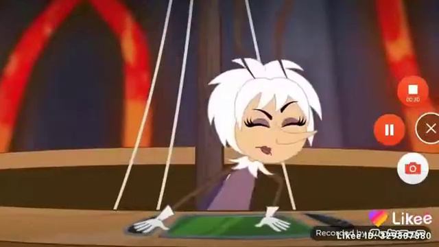 Пчелография даже ходила даже под песню которую я ненавижу😱