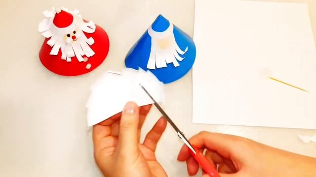 поделка из цветного картона