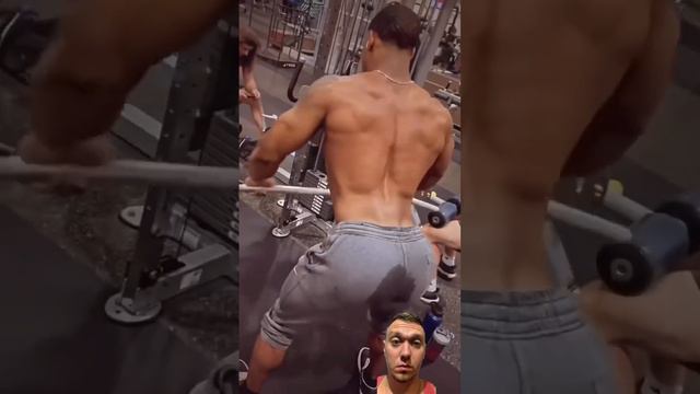 Однажды в спорт зале)