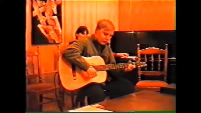 Виталий Аверьянов поет свои песни (1): Ранние записи