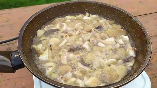 Маслята, жареные в сливочном масле