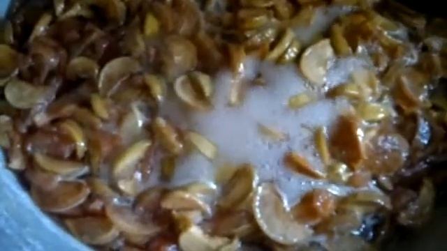 Янтарное яблочно-грушевое варенье с прозрачными дольками...
