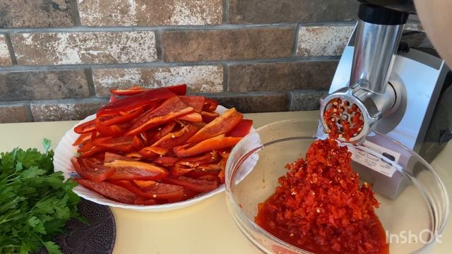 Аджика на зиму . Самый вкусный рецепт АДЖИКИ.