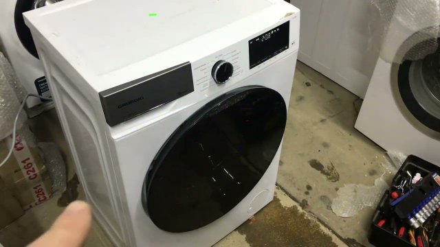 Небольшой обзор GRUNDIG GR5500