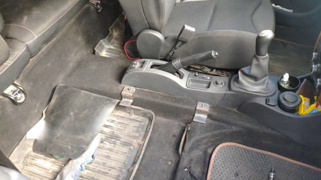 Болит СПИНА? Есть РЕШЕНИЕ | Установка УДОБНЫХ кресел от ПЕЖО 308 в ЛАРГУС Кросс. Делаем ПРАВИЛЬНО!