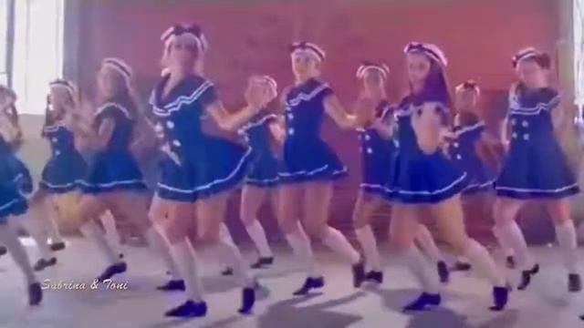E L O Electric Light Orchestra Don't Bring Me Down