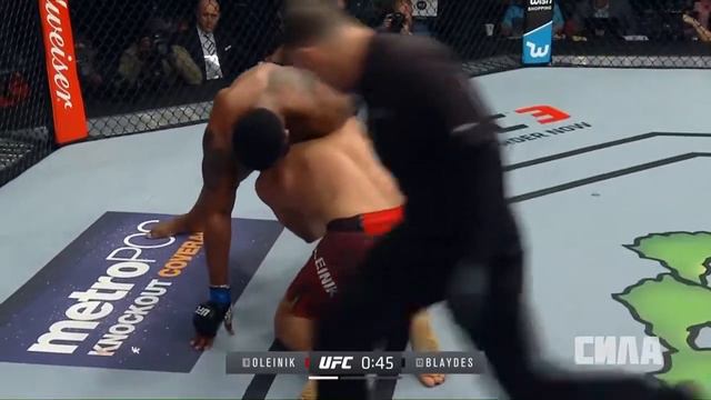 UFC 217 Тяжелый вес Алексей Олейник — Кертис Блэйдс