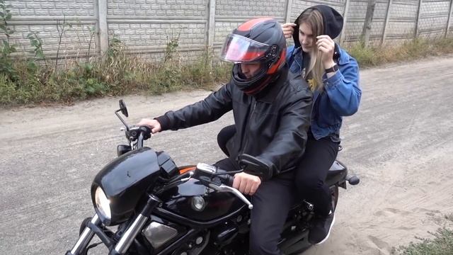 VLOG В лес не поехали. Лимон прыгнул Насте на лицо