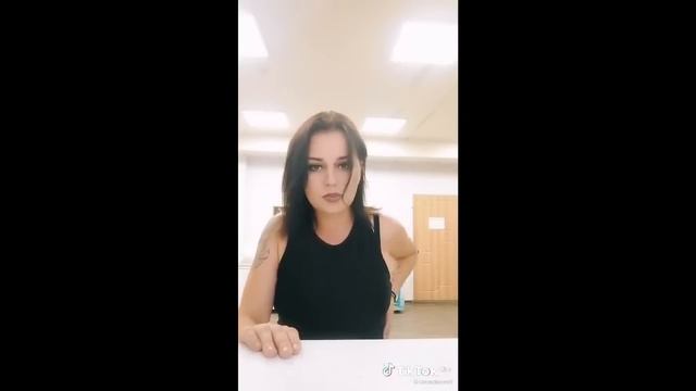 Прикол у гинеколога: почему не бреете киску?