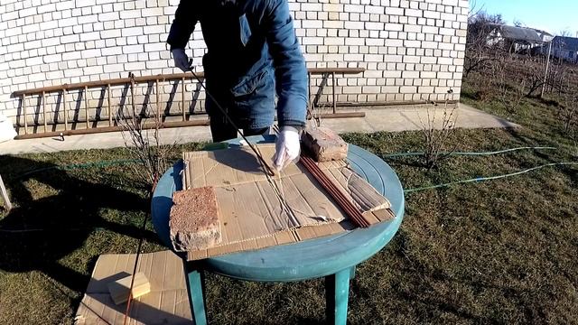 КАК СДЕЛАТЬ СТРЕЛЫ ДЛЯ ЛУКА СВОИМИ РУКАМИ В ДОМАШНИХ УСЛОВИЯХ | ПРОСТОЙ СПОСОБ ИЗГОТОВЛЕНИЯ СТРЕЛ