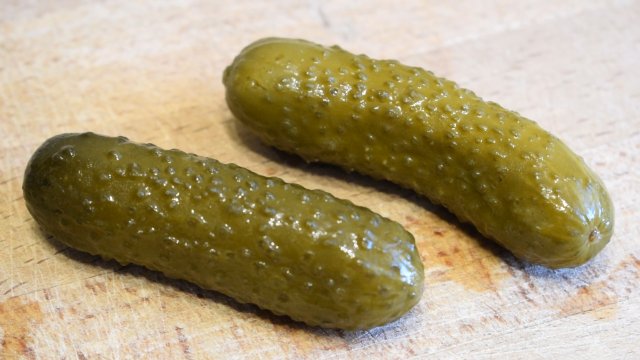 Очень вкусный САЛАТ за 2 минуты! Всего 4 простых продукта! Этот САЛАТ сметут первым со стола!