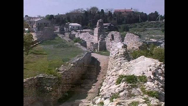 Документальный фильм "Херсонес. Время жизни. Фильм первый. Древняя жизнь Херсонеса", 2005 г