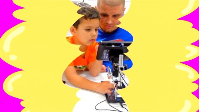 Егорка много играет на Планшете