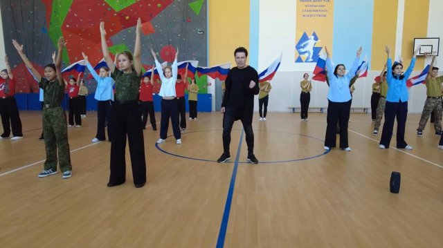 Покоряя сердца: группа «Сарма 38» выступит в Кремле с юнармейцами из Мытищ