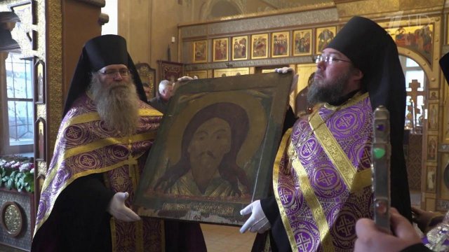 В Спасо-Афанасиевский Ярославский монастырь вернулась икона "Спас Нерукотворный"