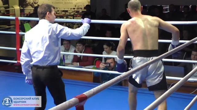 Игорь Иванченко-Роман Рябухин/профессиональный бокс/боксерское шоу
