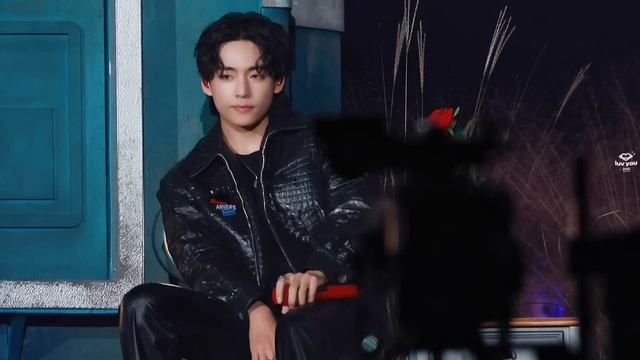 ХЁН, Я ВЛЮБИЛСЯ ВО ВЗРОСЛОГО ОМЕГУ | Озвучка фанфика | ВИГУКИ | часть 20