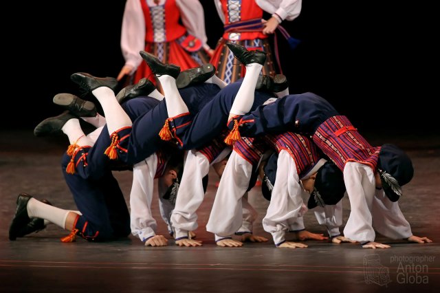 Финский танец «Витси», ансамбль "Калинка". Finnish dance "Vitsi", ensemble "Kalinka".