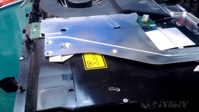 Playstation 4 не читает диск