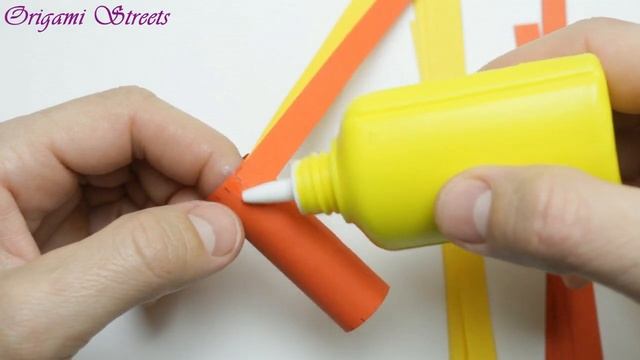 Как сделать игрушку на ёлку из бумаги. Новогоднее украшение