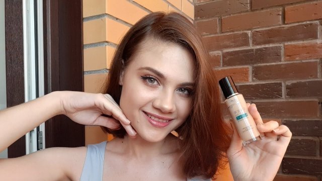 Адаптивная матирующая тональная основа The ONE Everlasting Sync Soft Matte 42127 Орифлейм